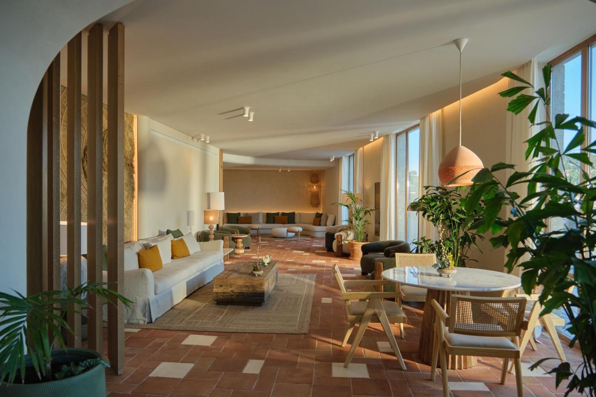 Salino Port Soller Hotel 4*